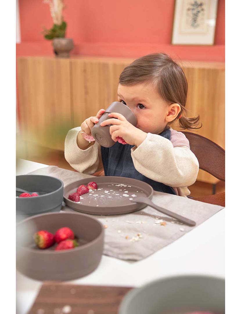 Conjunto Serviço de Mesa Castanho