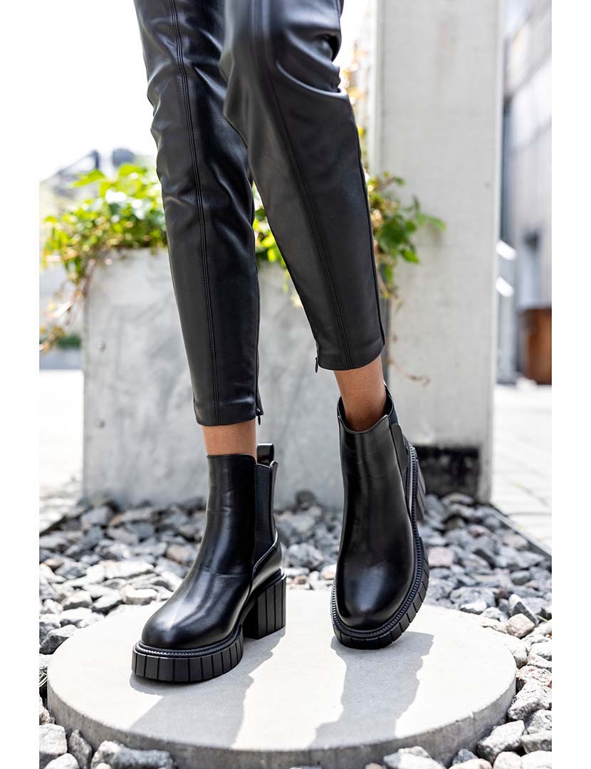 Botins Chelsea Preto