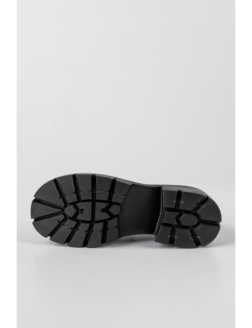 Mocassin de sola grossa Preto