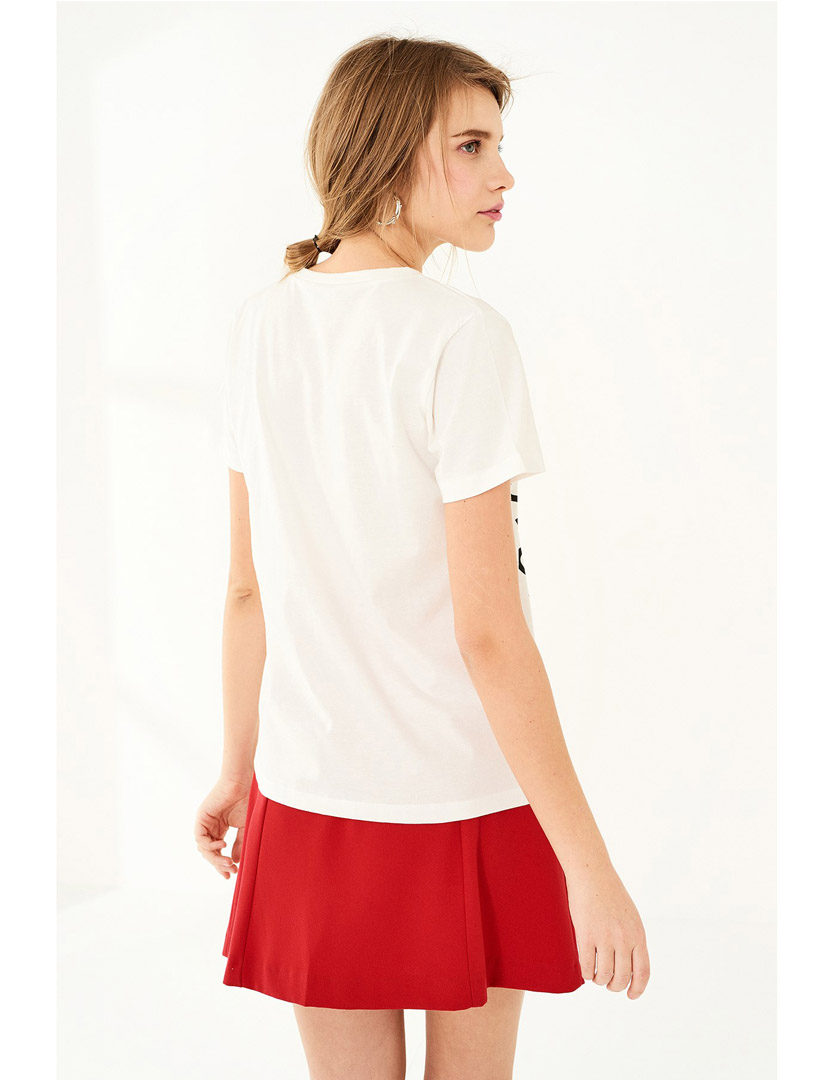 T-Shirt decote em V Branco