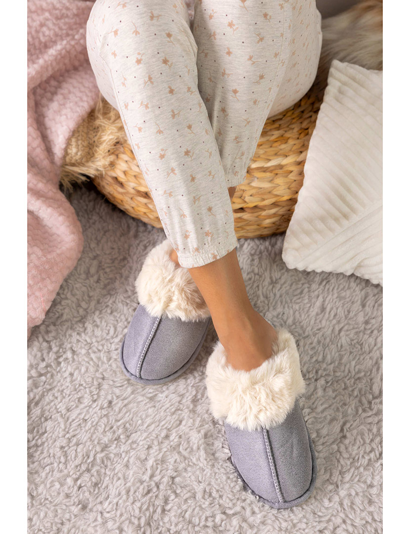 Chinelo de Casa Feminino Cinzento