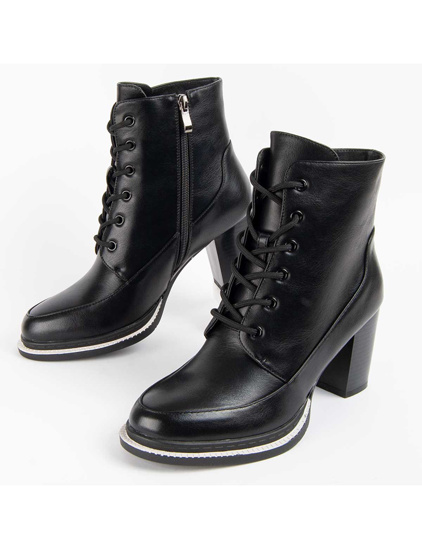 Botins com Salto Senhora Preto