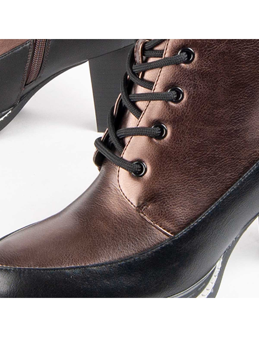 Botins com Salto Senhora Castanho