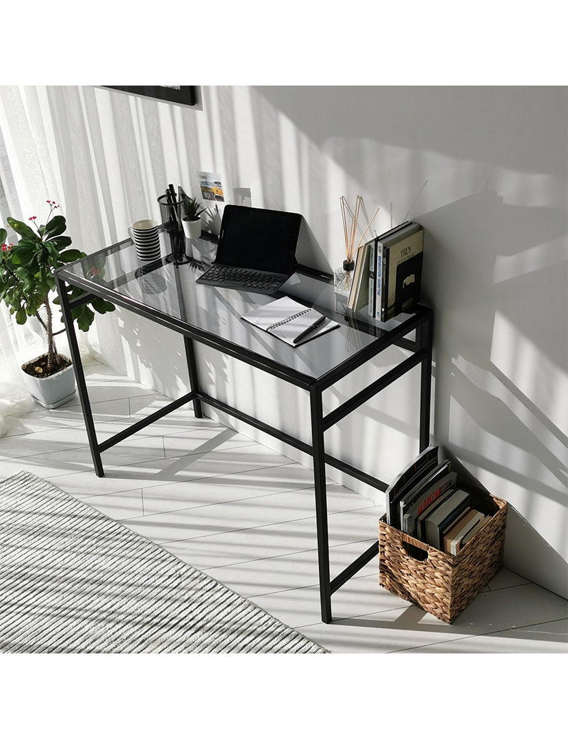 Secretária Network Çal??ma Masas?