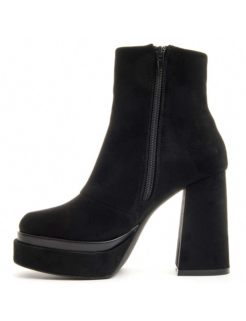 Botins com Salto Senhora Preto