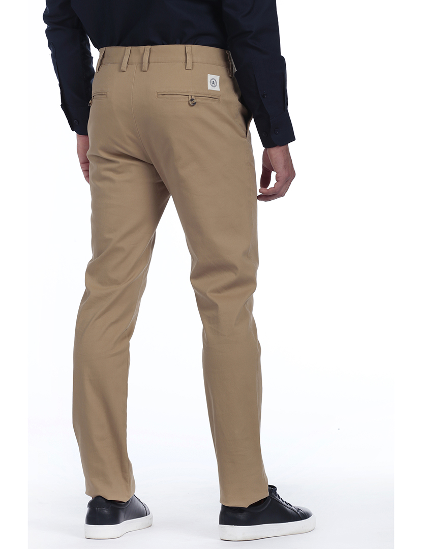 Calças Chino Homem Castanho