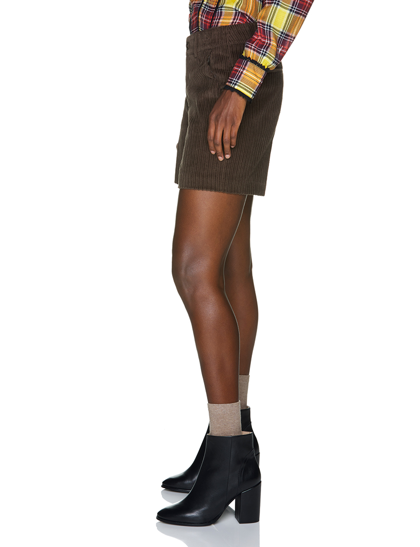 Calções Curtos Senhora Castanho