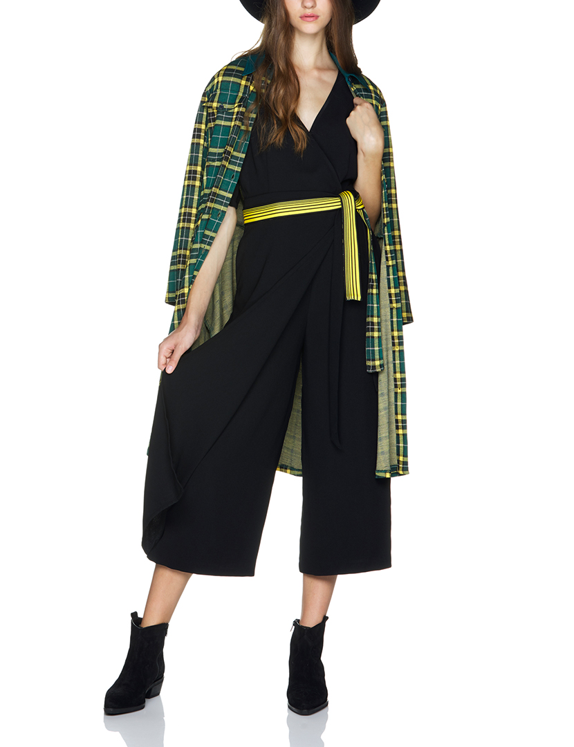 Macacão Senhora Preto