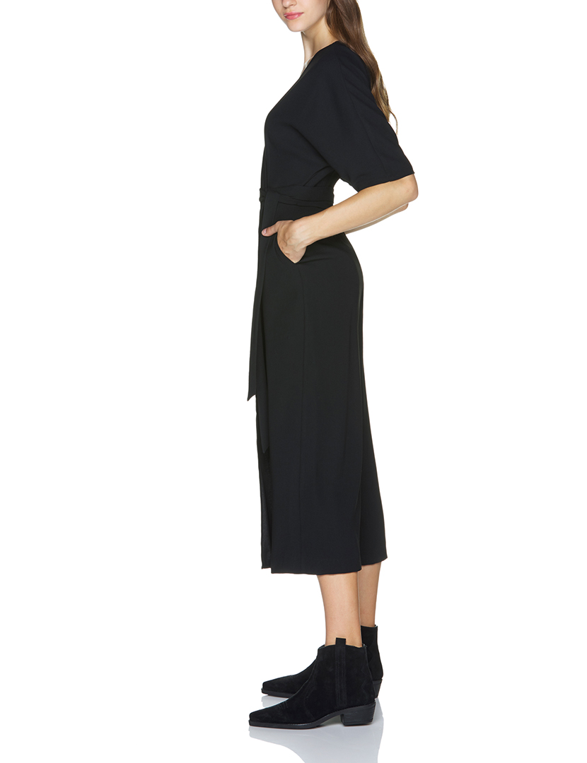 Macacão Senhora Preto