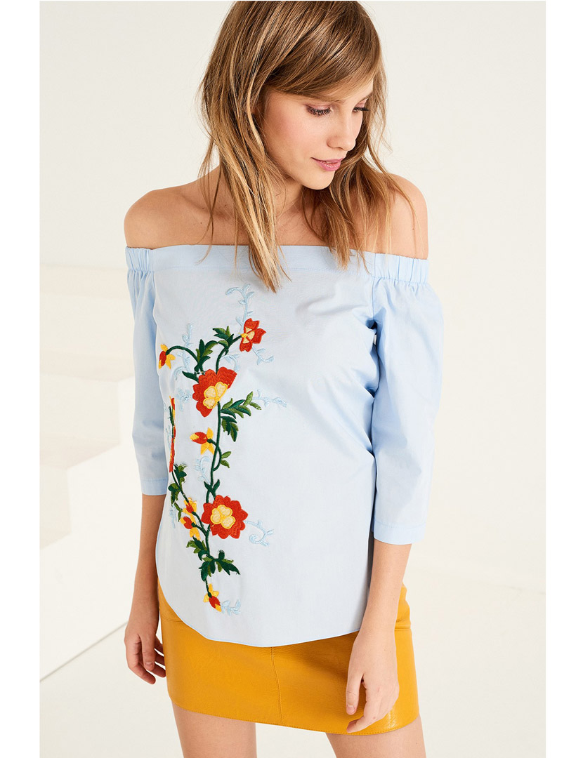 Blusa Senhora Bordada Azul