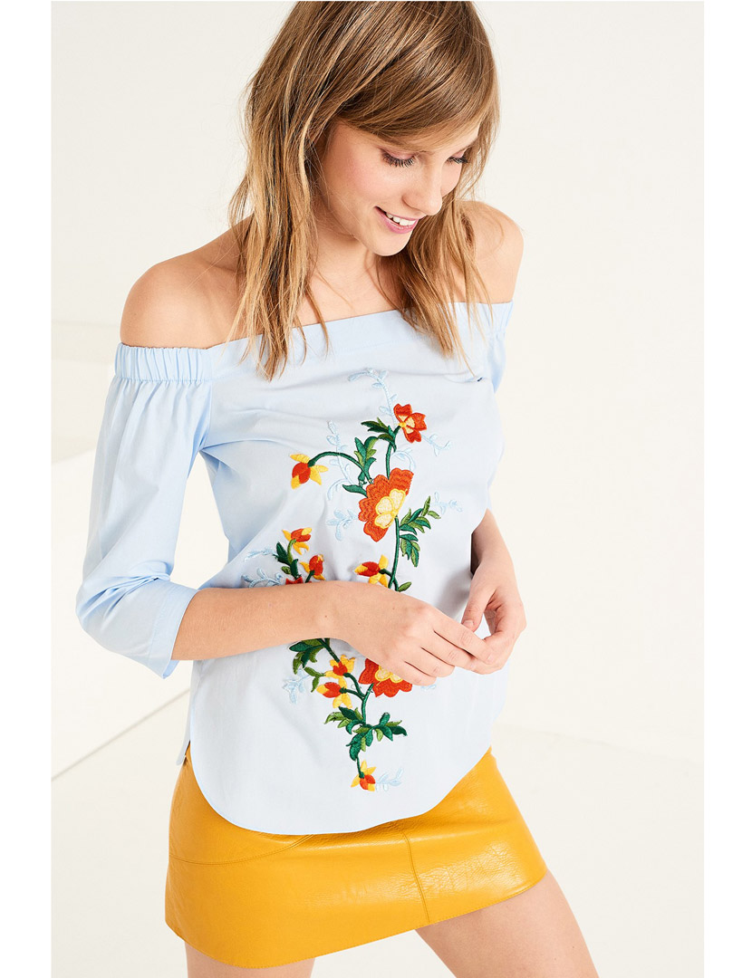 Blusa Senhora Bordada Azul