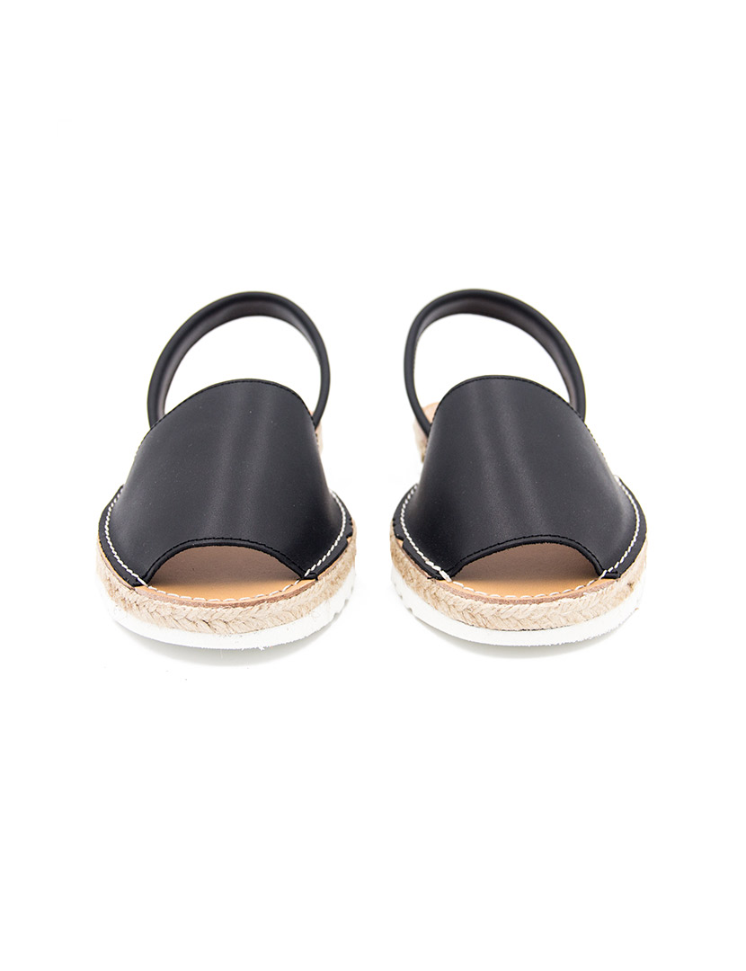 Menorquina Senhora em Pele Preto