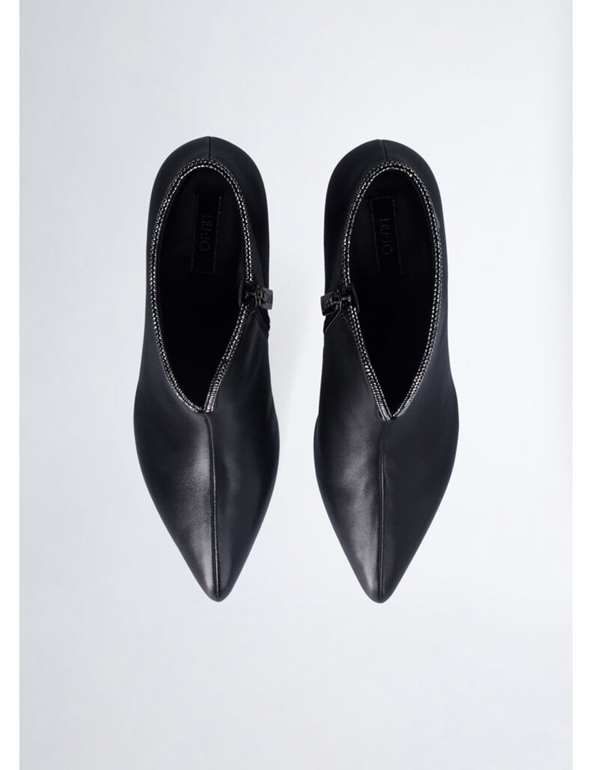 Botins Senhora Preto