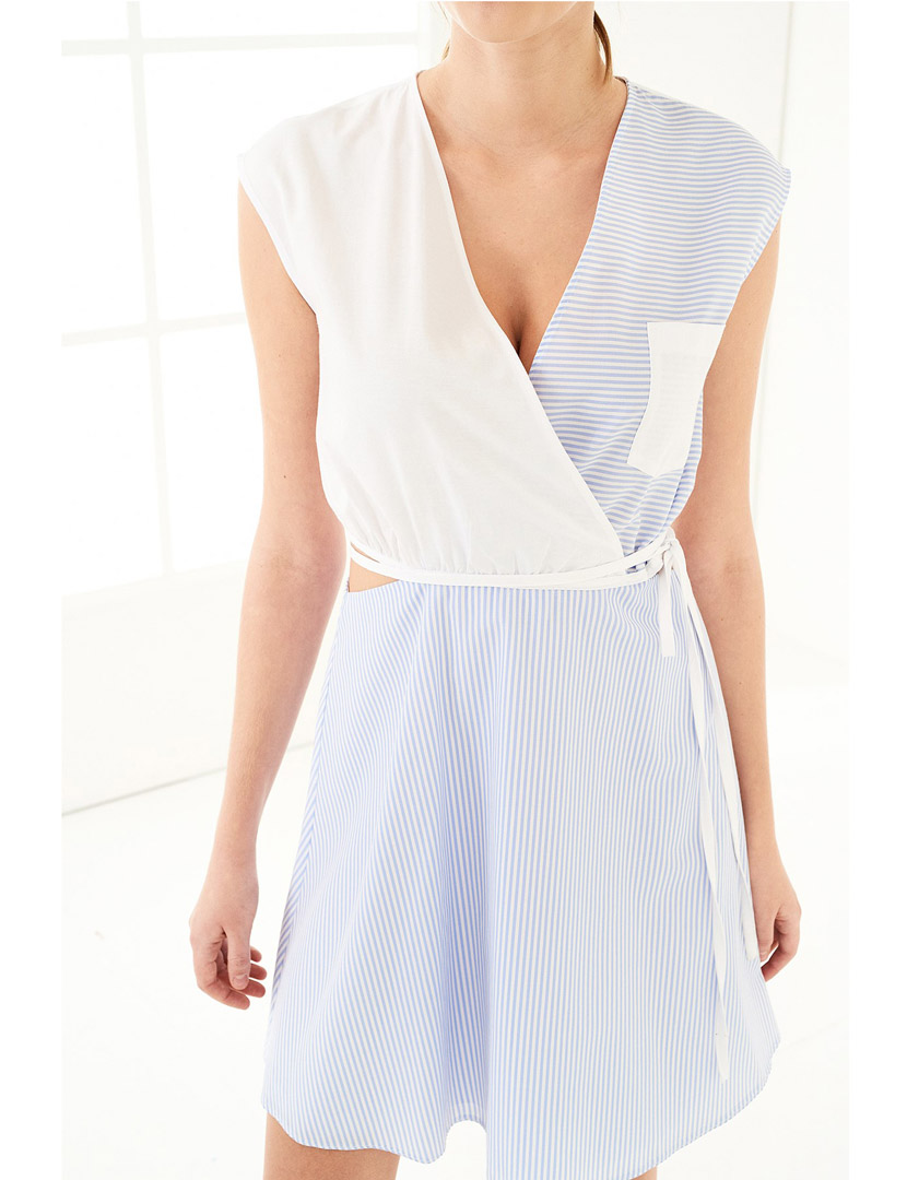 Vestido Curto Azul e Branco