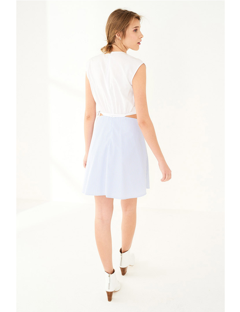 Vestido Curto Azul e Branco