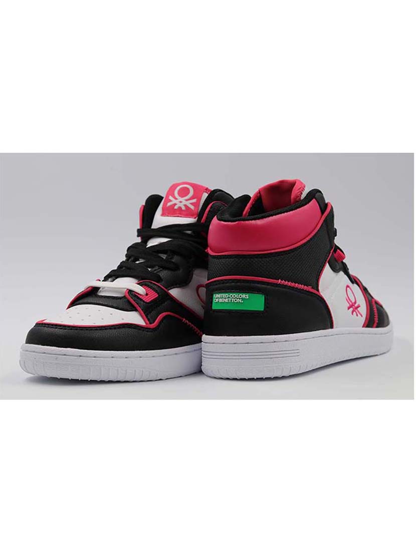 Ténis Senhora Preto e Fuschia