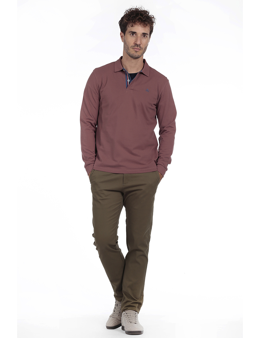 Pólo Básico Homem Castanho