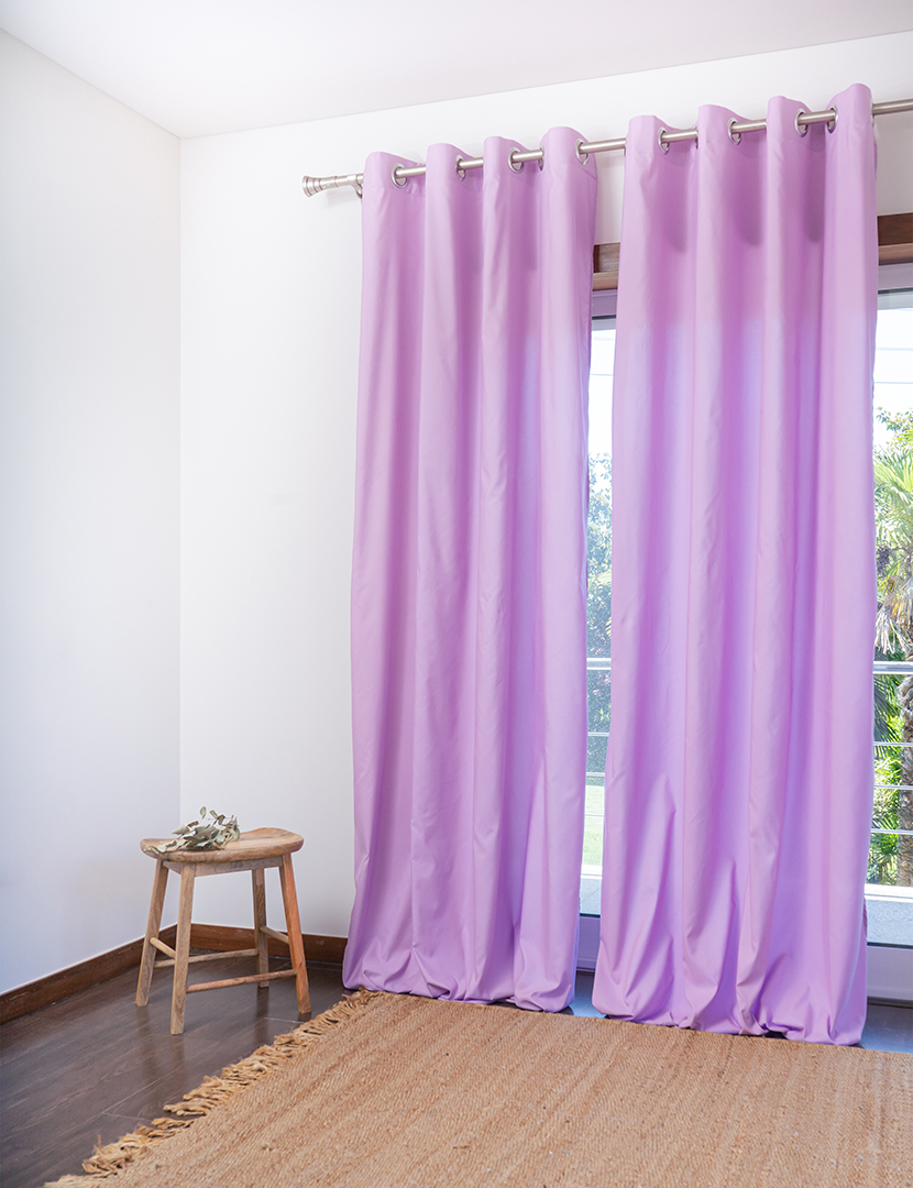 Conjunto 2 Cortinados Bicolor Argolas Inox Lilás