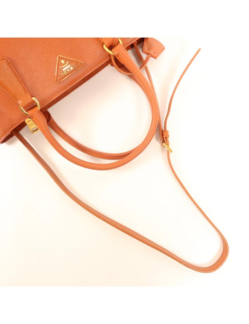 Saffiano Lux