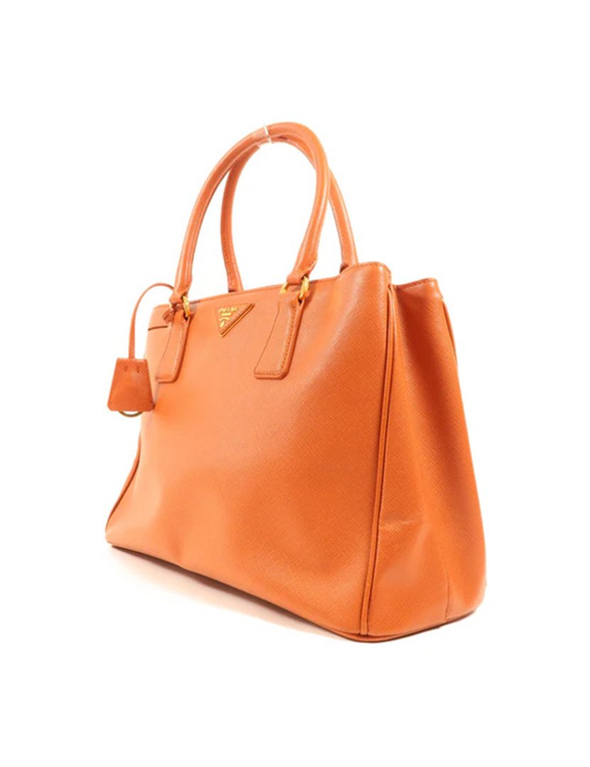 Saffiano Lux
